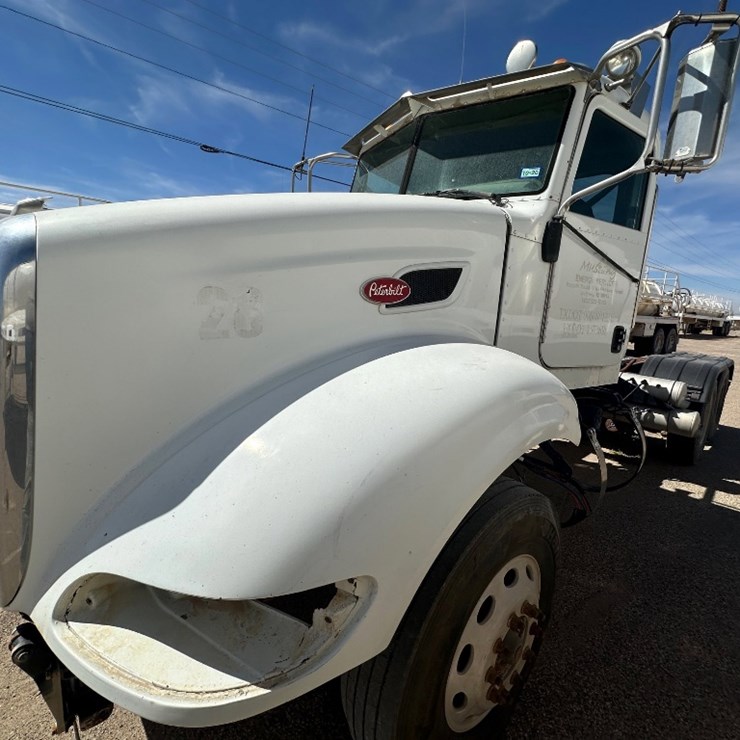2012 PETERBILT 386