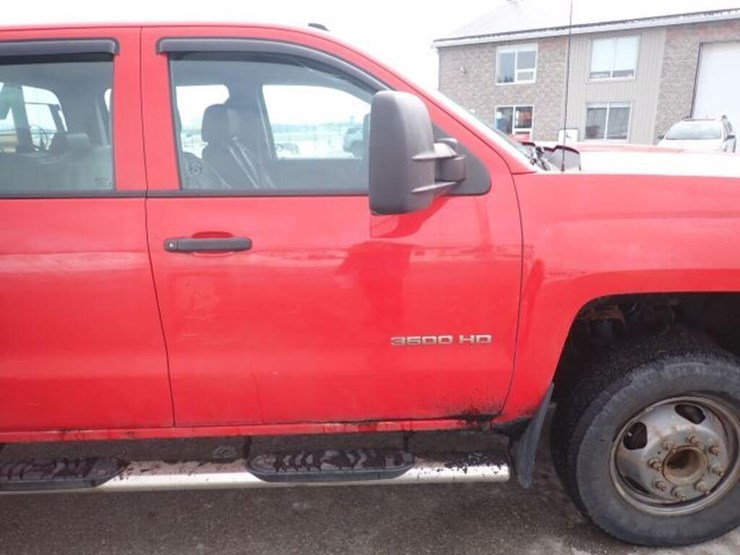 2019-chevrolet-silverado-3500hd-image-59
