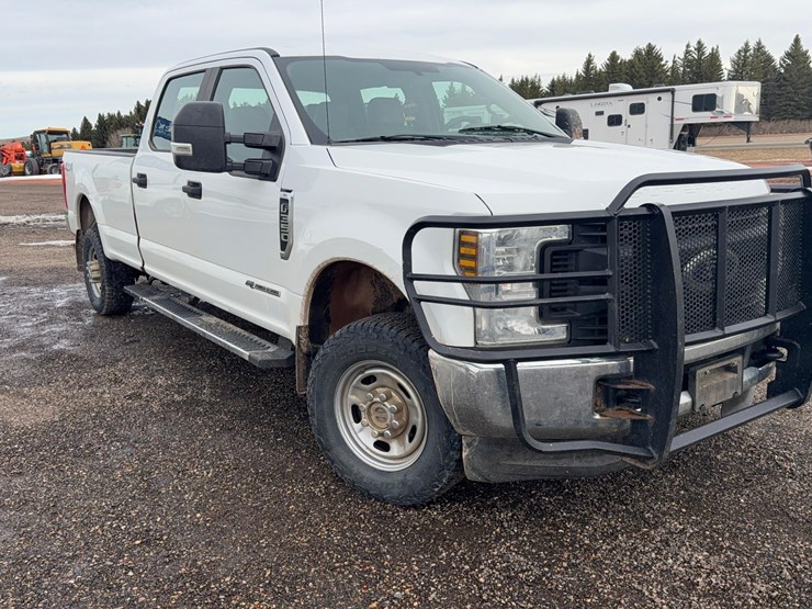 2018-ford-f350-xl-image-6