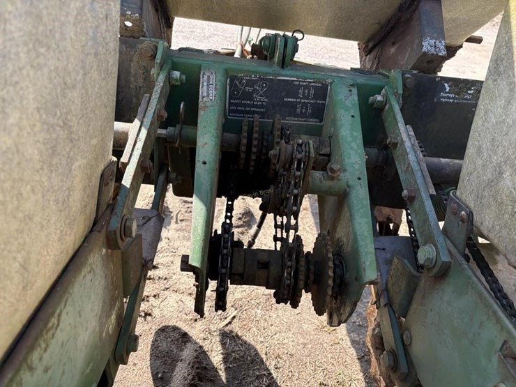 john-deere-7000-image-13