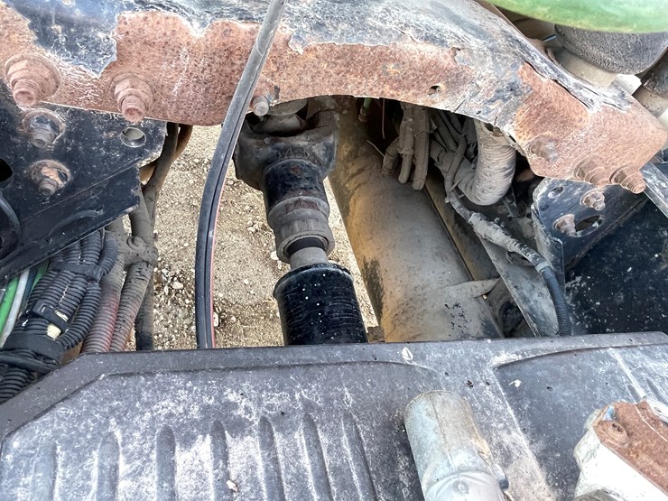 #6036-•-2009-freightliner-semi-(wi-title-in-delay)-image-26