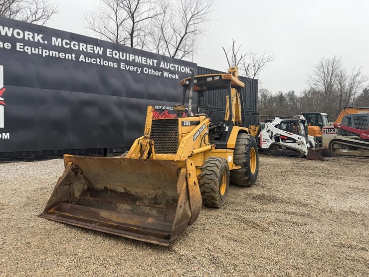 john-deere-310d-image-7