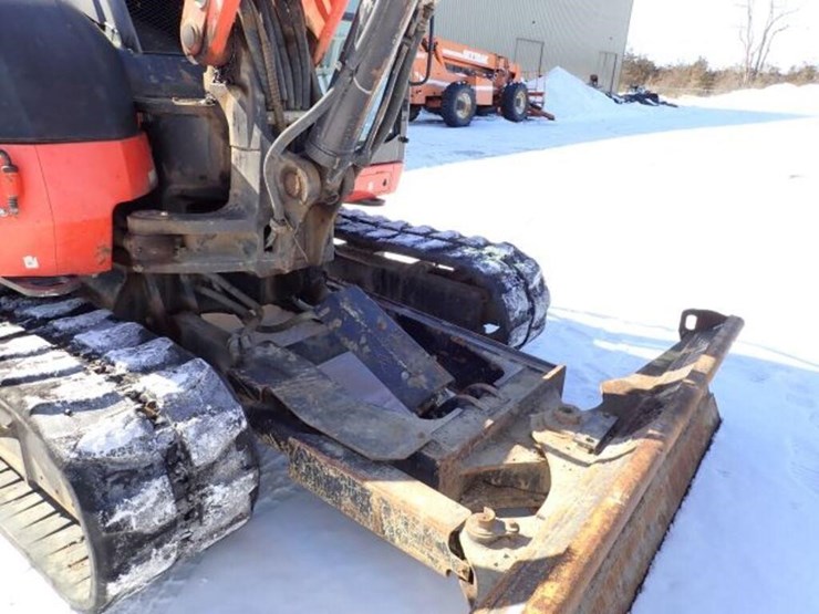 2017-kubota-kx080-4-image-35