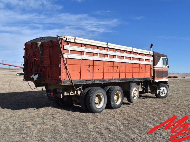 1973-cummins-855-image-9