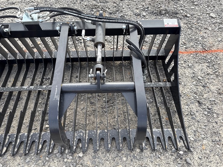 #2065-•-unused-jct-84"-skid-steer-rock-grapple-inv#-40786-image-9