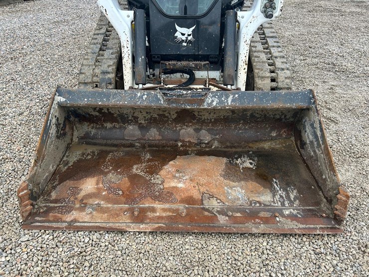 2020-bobcat-t76-image-9
