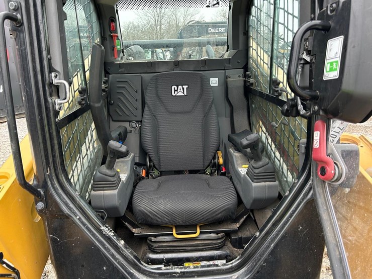 2024-caterpillar-255-image-20