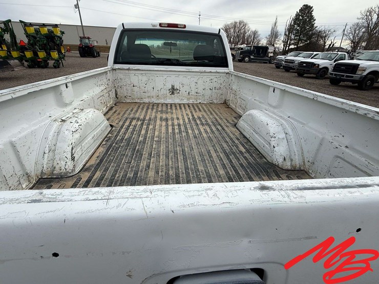 2001-gmc-2500hd-image-9