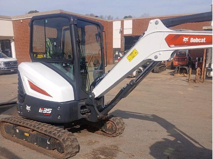 2026-bobcat-e35-image-3