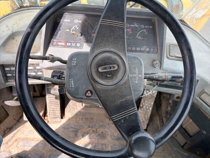 komatsu-wa180pt-3mc-image-12