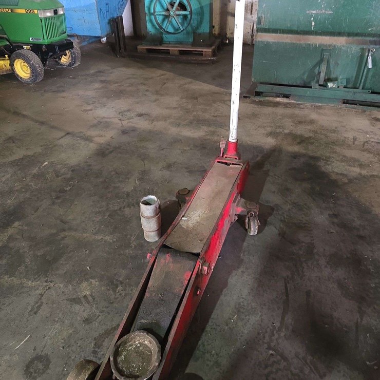 Large Heavy Duty Floor Jack