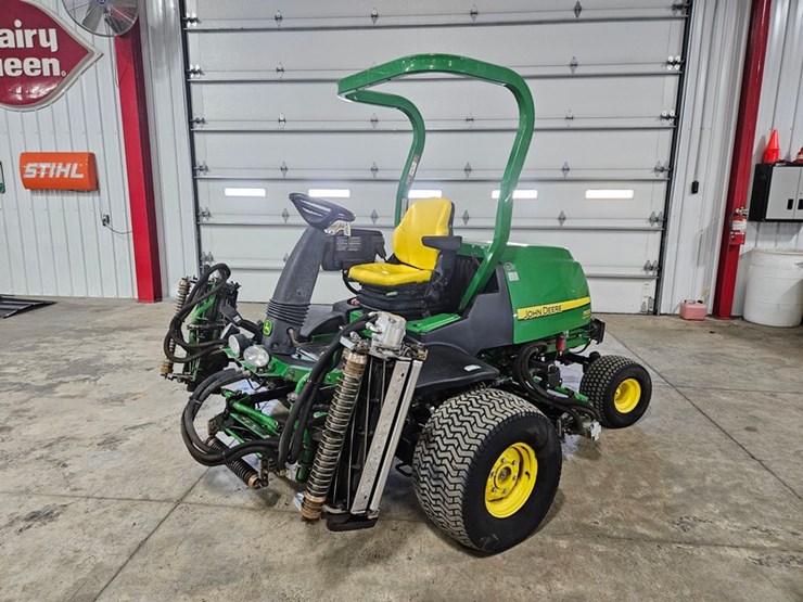 john-deere-7500-image-1