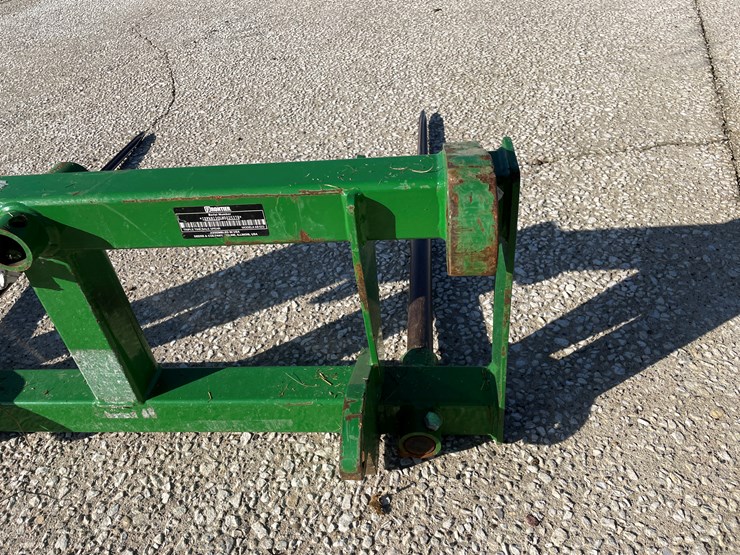 #6051-•-frontier-bale-spear-image-12