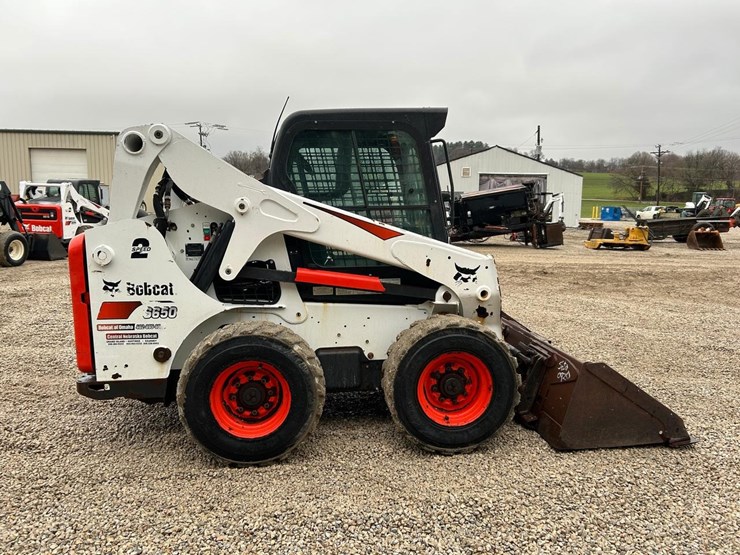 2017-bobcat-s650-image-5