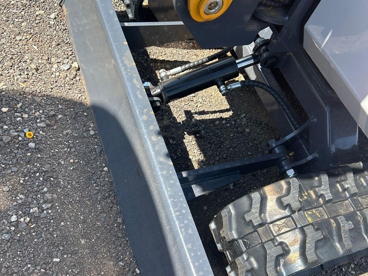 2025-sdlanch-sdle20-mini-excavator-image-11