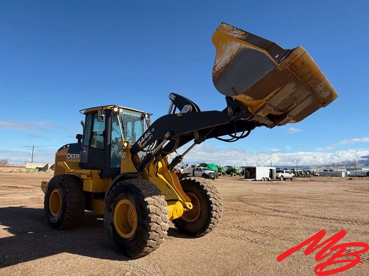 2018-deere-544k-image-5