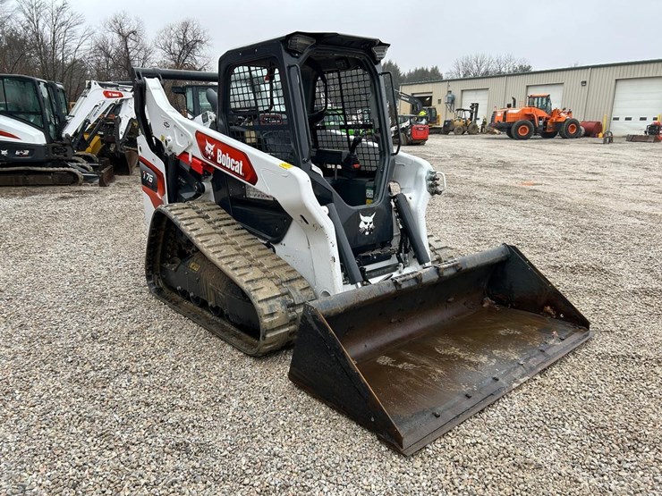 2022-bobcat-t76-image-6