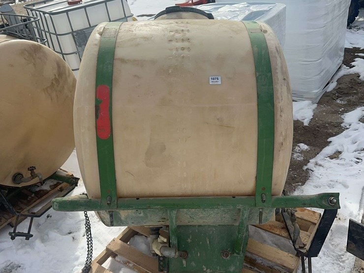 john-deere-220-image-1