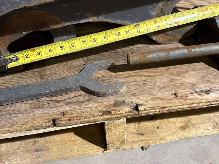 2019-case-cx130c-image-10