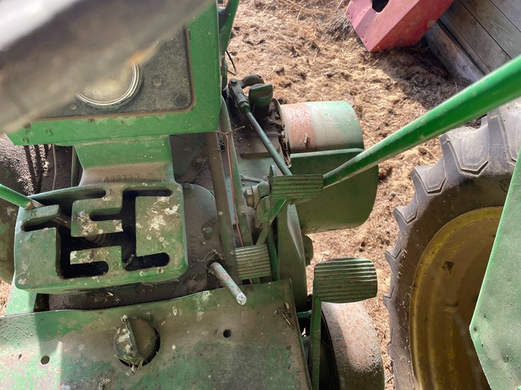 john-deere-630-image-30