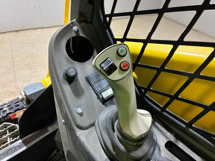 2016-wacker-neuson-st35-image-47