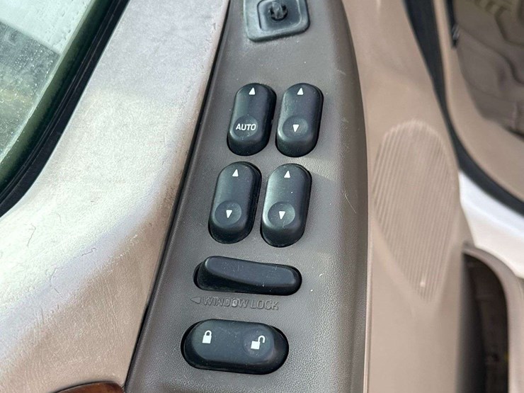 2004-ford-f250-lariat-image-17