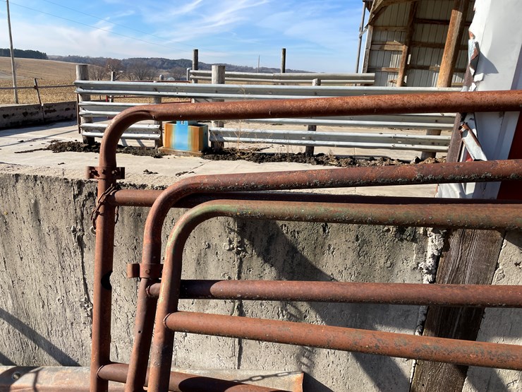 #6062-•-used-gates-image-20