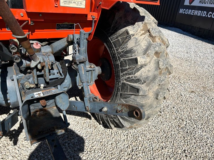 kubota-m5700-image-15
