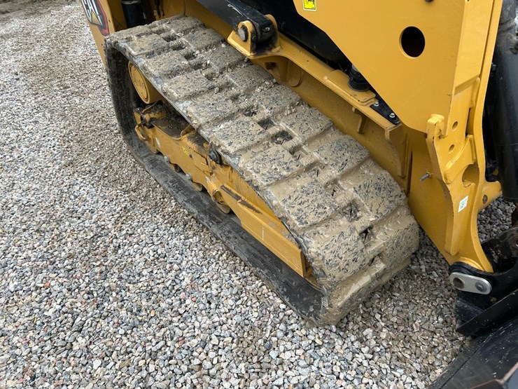 2024-caterpillar-255-image-12