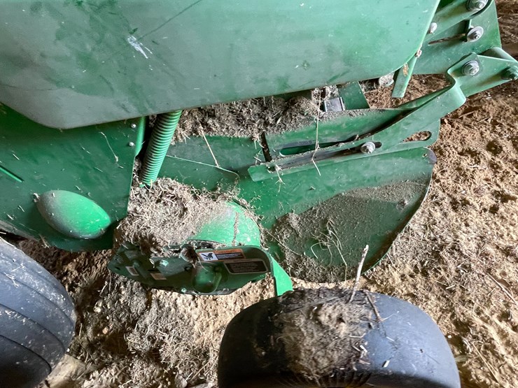 john-deere-550m-image-25