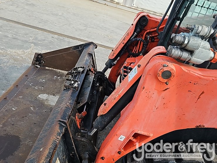 2020-kubota-svl75-2-image-16