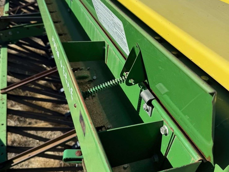 john-deere-8300-image-13
