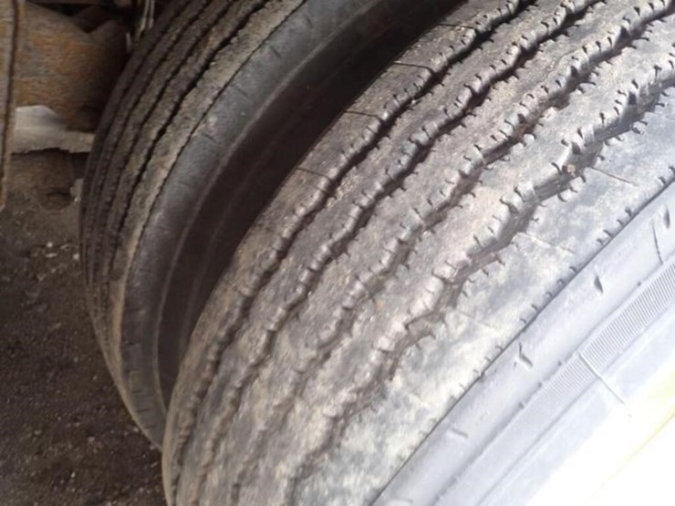 1998-manac-48-ft-image-11