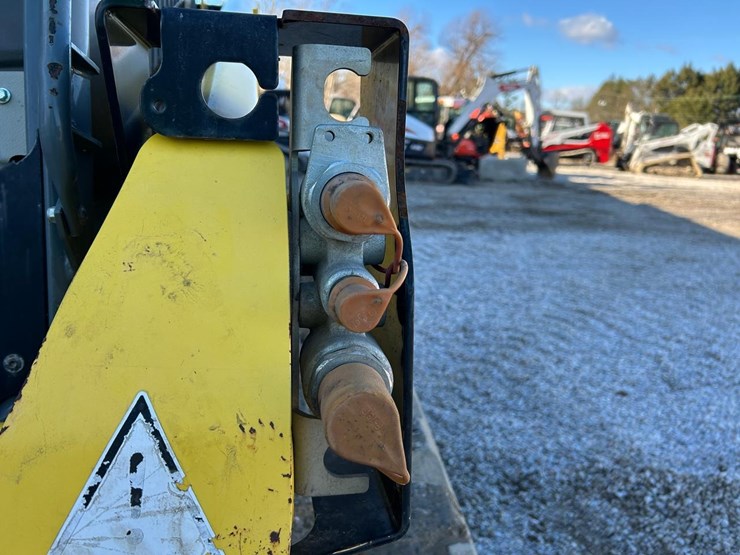 2016-wacker-neuson-st35-image-11