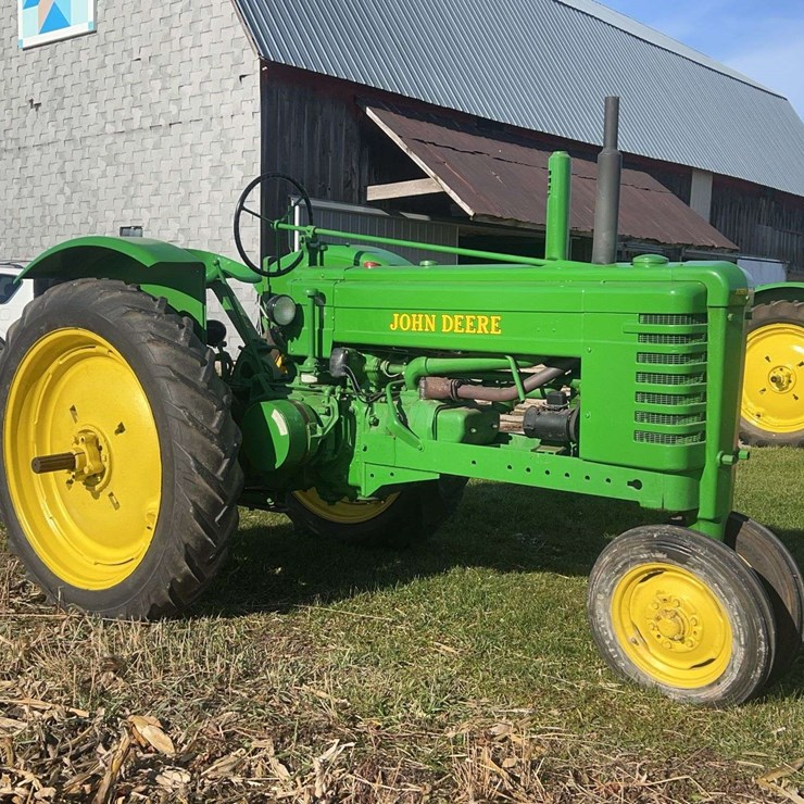 JOHN DEERE MODEL B
