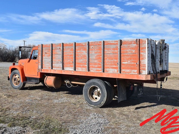 1971-international-loadstar-image-6