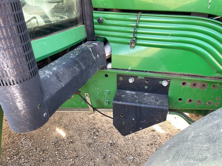 john-deere-7330-image-17