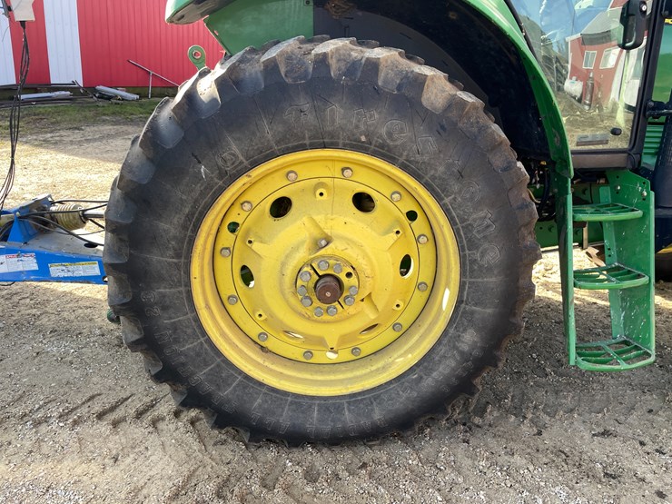 john-deere-7330-image-42
