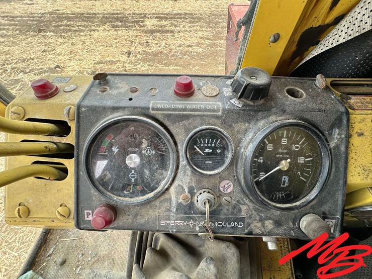 new-holland-70-image-48