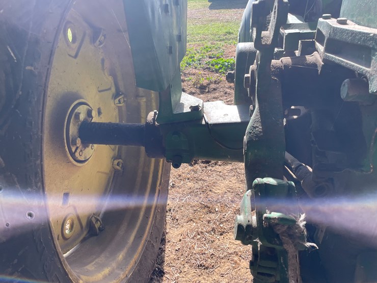 john-deere-630-image-9