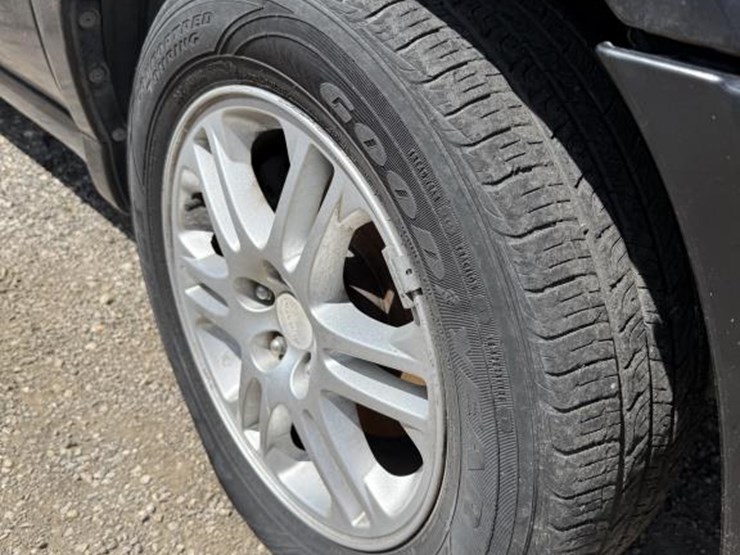 2005-subaru-forester-image-4