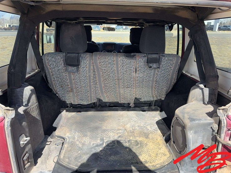 2012-jeep-wrangler-image-46