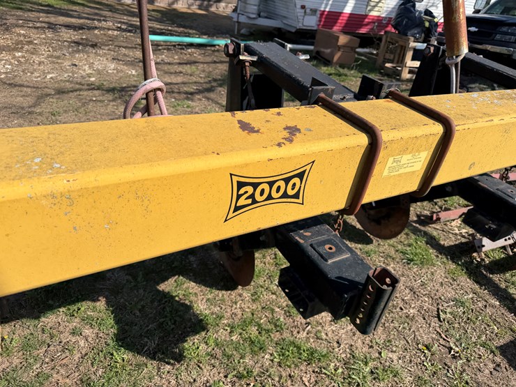 2000-landoll-2000-image-49