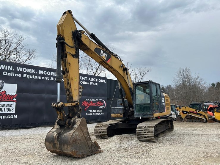 caterpillar-320e-image-7