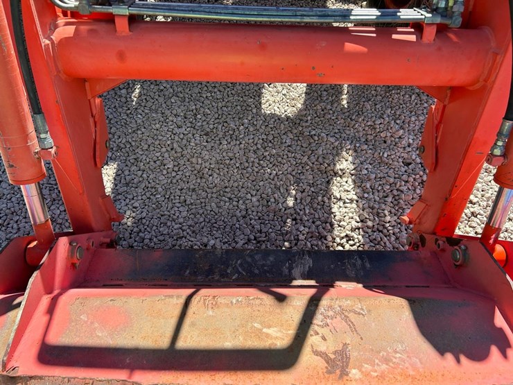 kubota-m5700-image-10