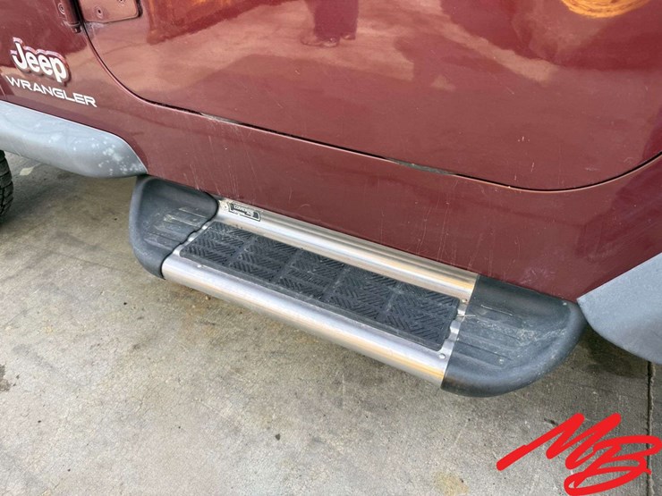 2004-jeep-wrangler-sport-image-10