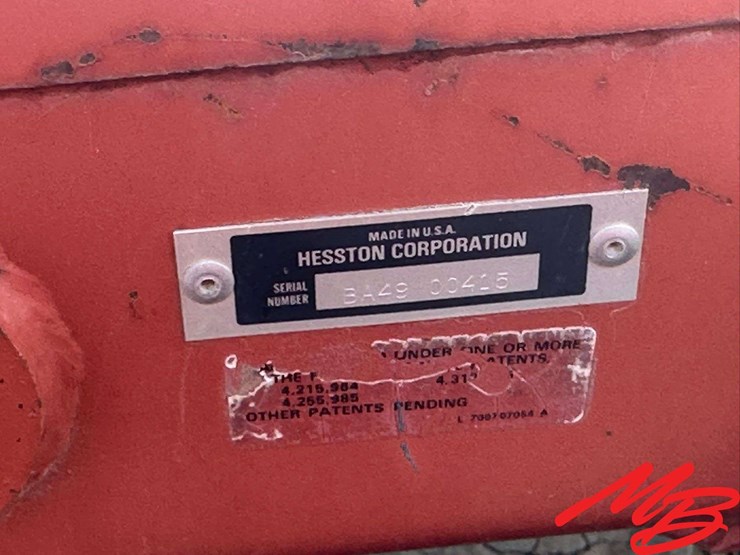 hesston-4900-image-197
