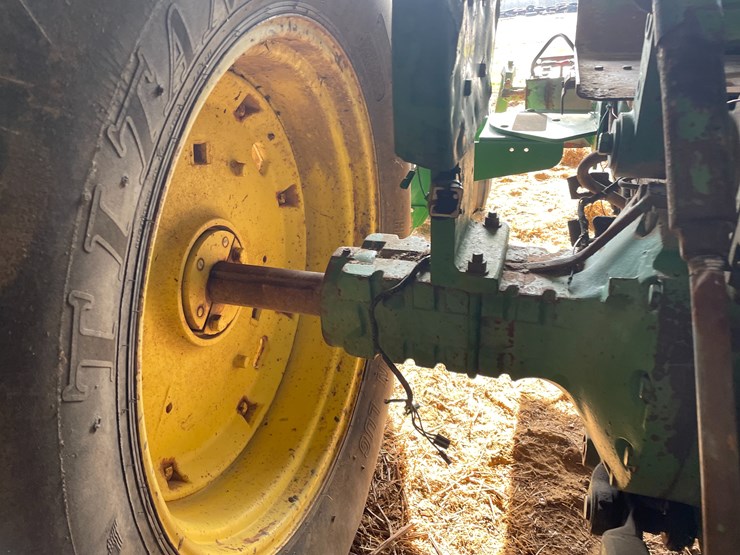 john-deere-4000-image-14