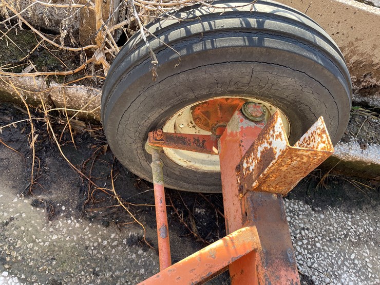 #6072-•-steel-running-gear-image-13