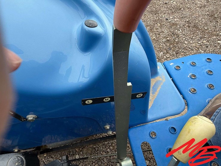 new-holland-tc40a-image-20